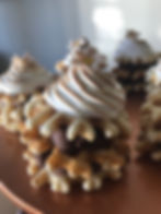 waffles-chocolate-mousse-dreamin-dessert